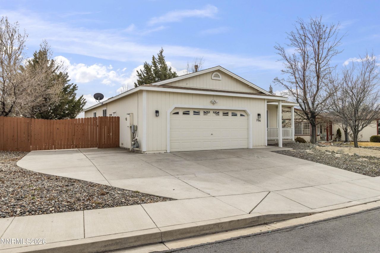 706 Strauss Court, Sun Valley, NV 89433 Photo