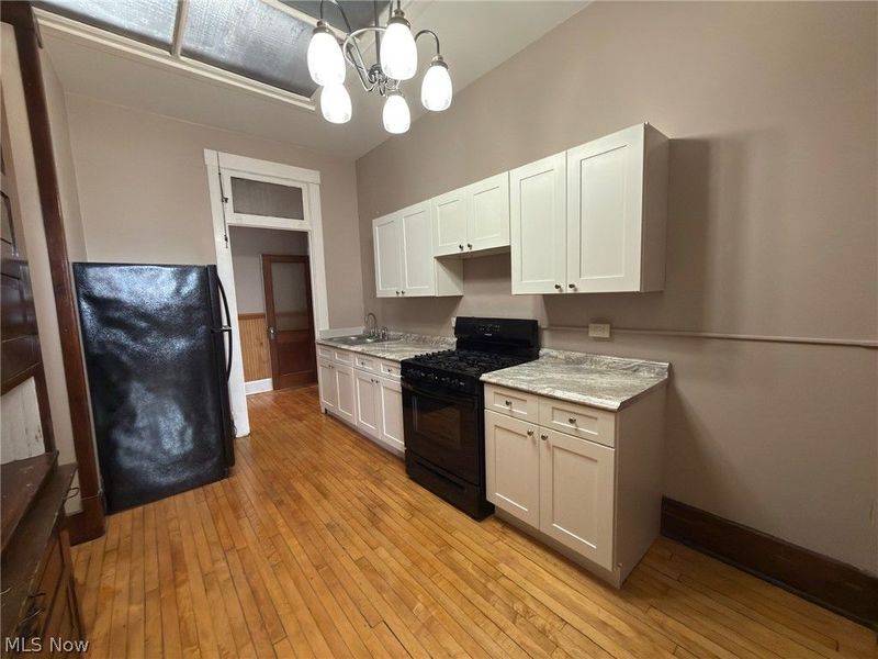 153 S Main Street, Unit 5, Columbiana, OH 44408 Photo 2