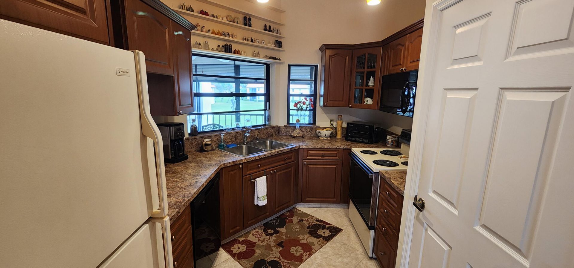 6043 Parkwalk Drive, Boynton Beach, FL 33472 Photo