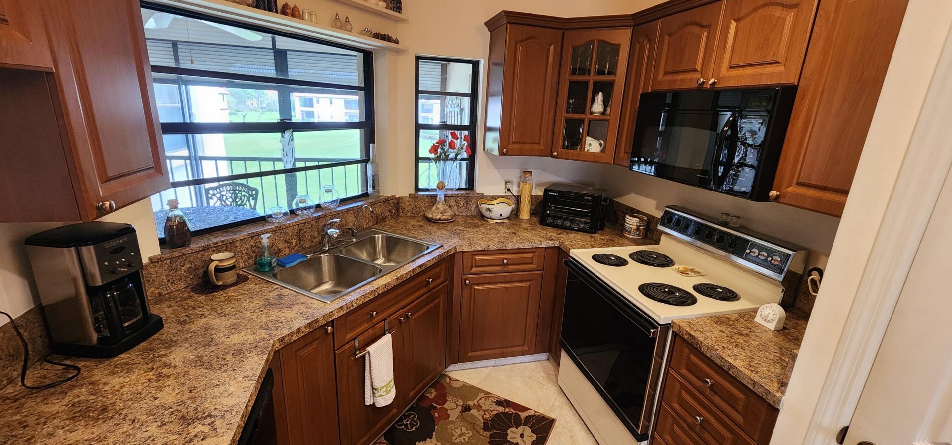 6043 Parkwalk Drive, Boynton Beach, FL 33472 Photo