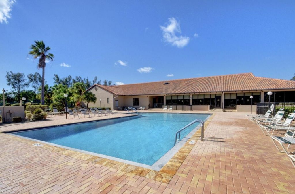 6043 Parkwalk Drive, Boynton Beach, FL 33472 Photo