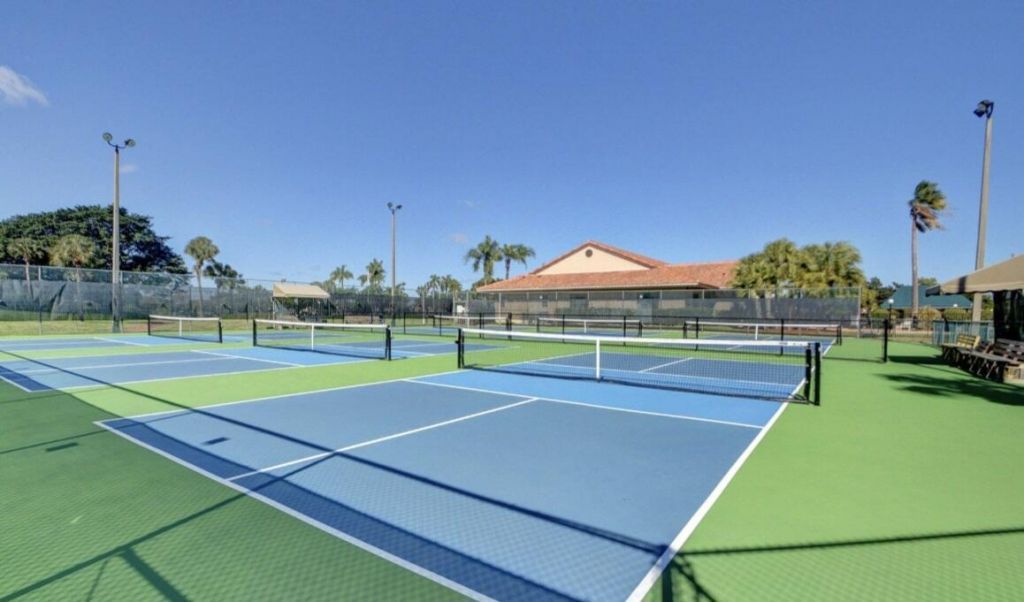 6043 Parkwalk Drive, Boynton Beach, FL 33472 Photo