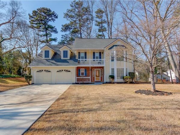 5281 Bridgewater Trace, Stone Mountain, GA 30088
