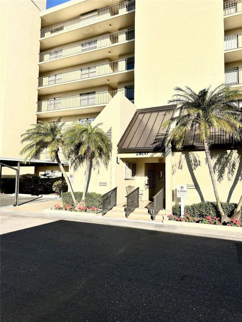 2800 Cove Cay Drive, Unit 1-6B, Clearwater, FL 33760 Main Photo