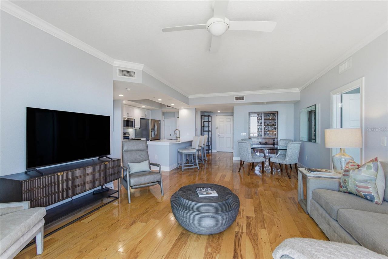 800 N Tamiami Trail, Unit 1203, Sarasota, FL 34236 Photo