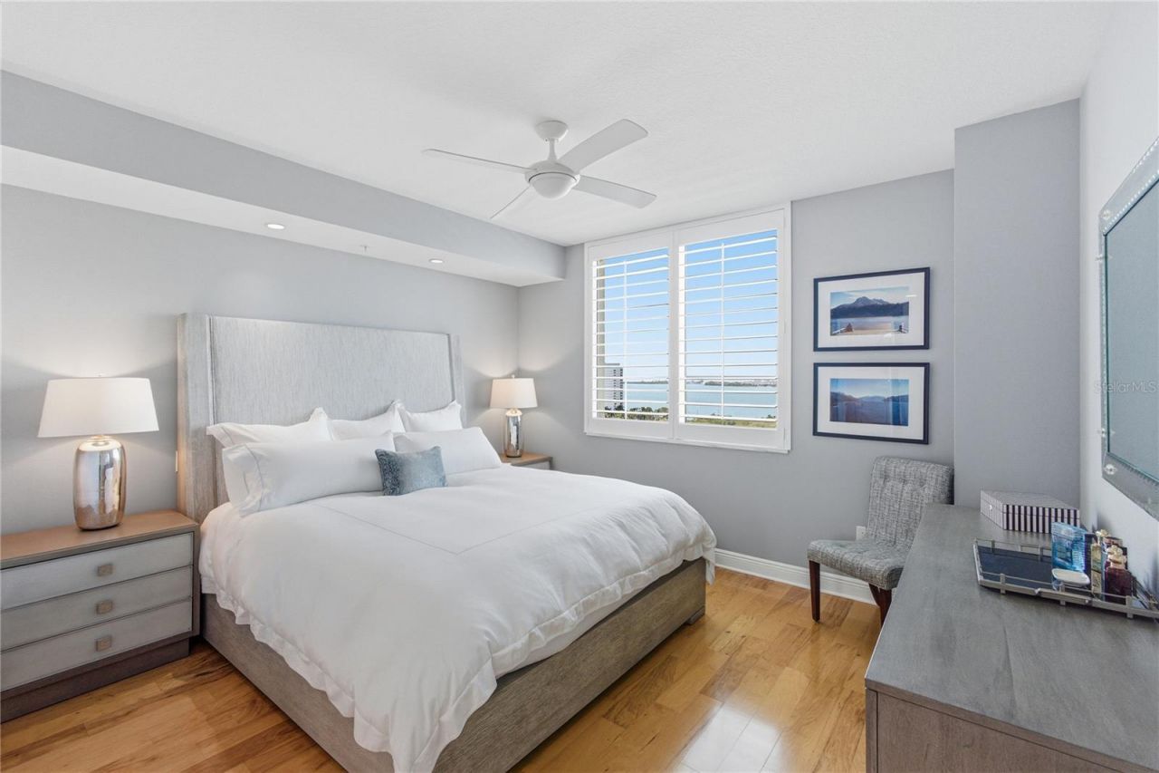 800 N Tamiami Trail, Unit 1203, Sarasota, FL 34236 Photo