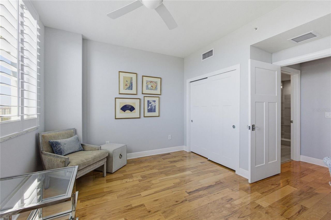 800 N Tamiami Trail, Unit 1203, Sarasota, FL 34236 Photo