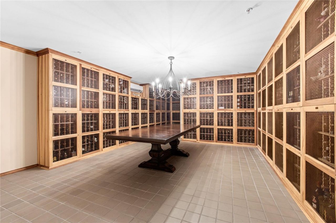 800 N Tamiami Trail, Unit 1203, Sarasota, FL 34236 Photo