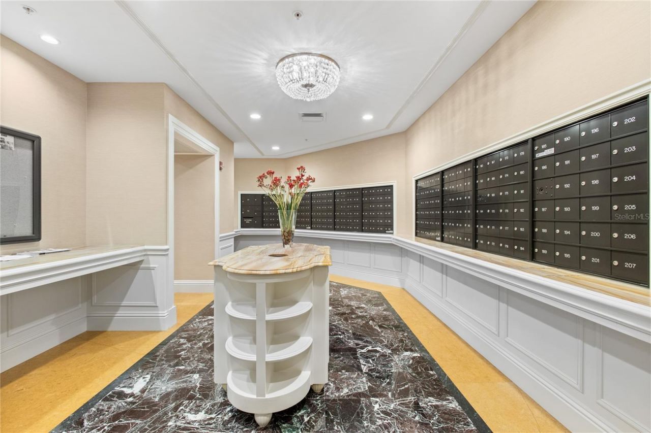 800 N Tamiami Trail, Unit 1203, Sarasota, FL 34236 Photo