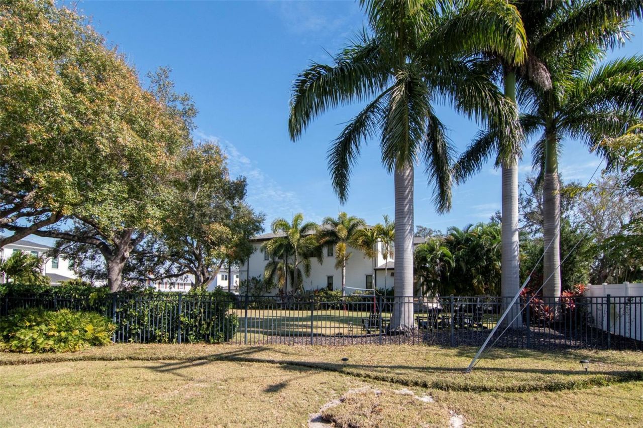 2501 S Dundee Street, Tampa, FL 33629 Photo