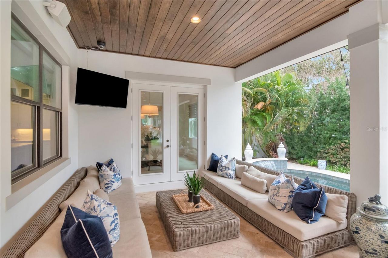 2501 S Dundee Street, Tampa, FL 33629 Photo