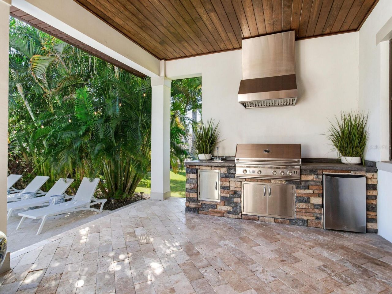 2501 S Dundee Street, Tampa, FL 33629 Photo