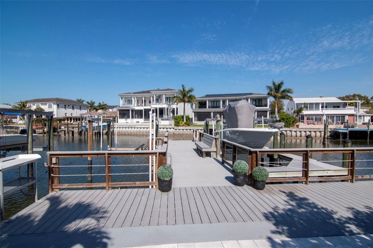 2501 S Dundee Street, Tampa, FL 33629 Photo