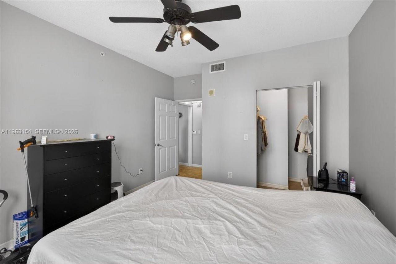 233 S Federal Hwy, Unit 202, Boca Raton, FL 33432 Photo