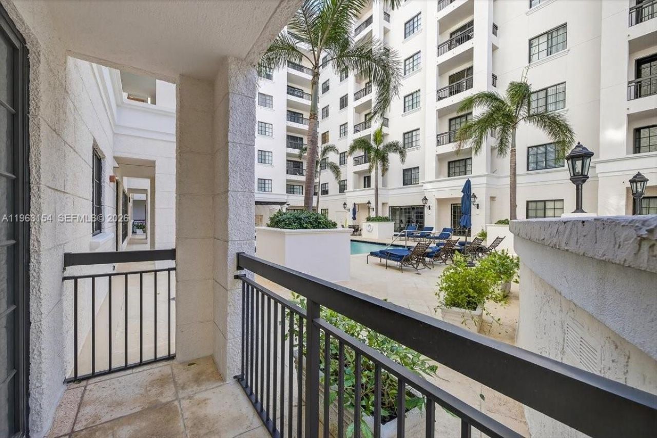 233 S Federal Hwy, Unit 202, Boca Raton, FL 33432 Photo