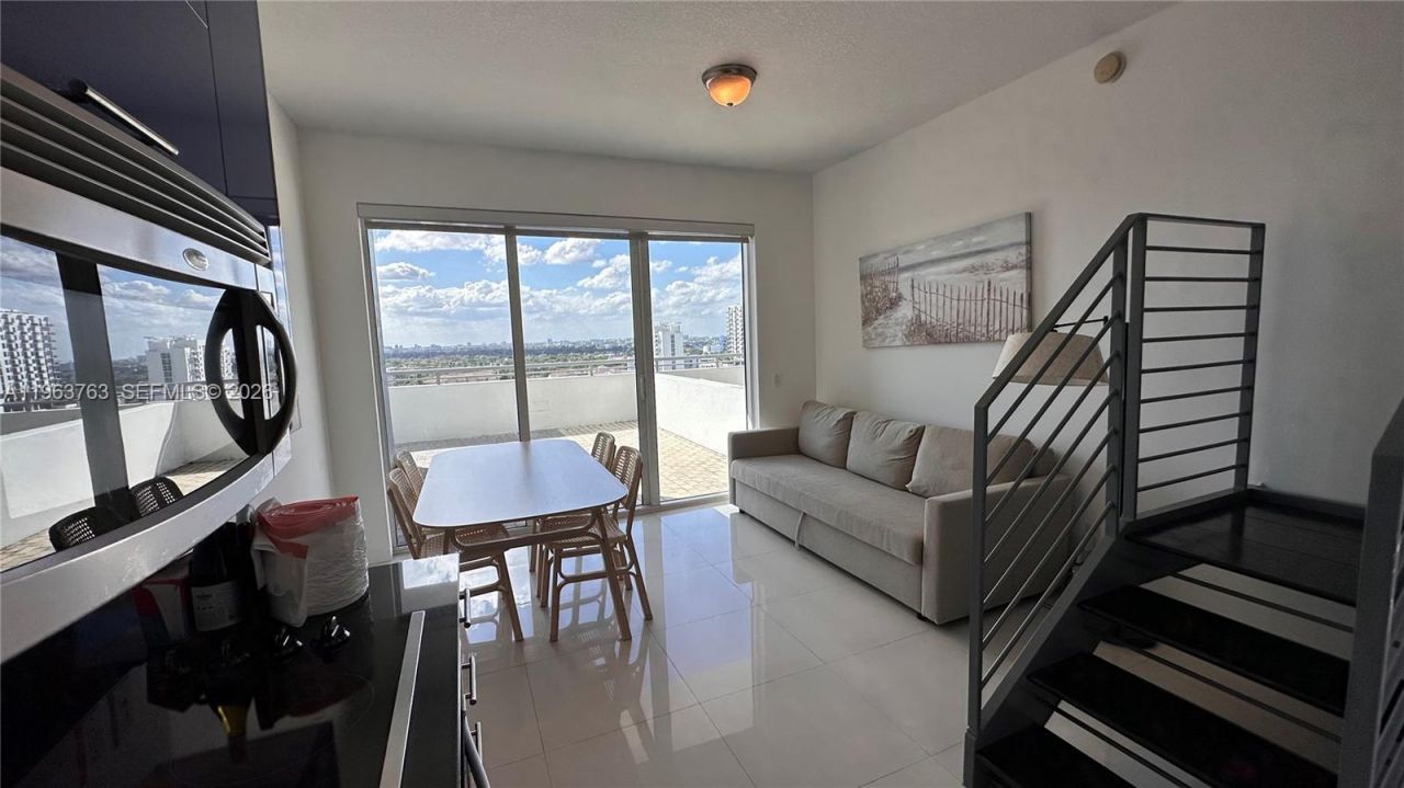 60 SW 13th St, Unit 1115, Miami, FL 33130 Photo