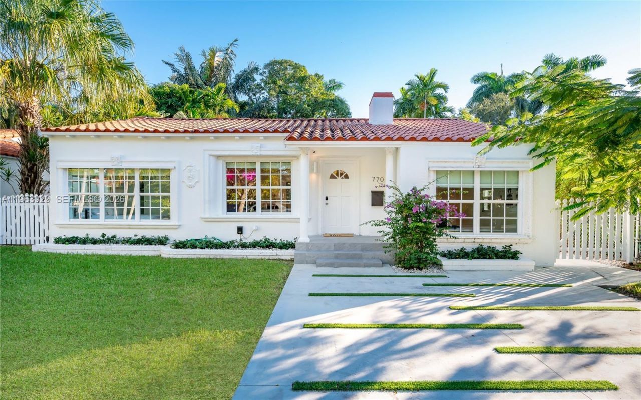 770 NE 77th St, Miami, FL 33138 Photo