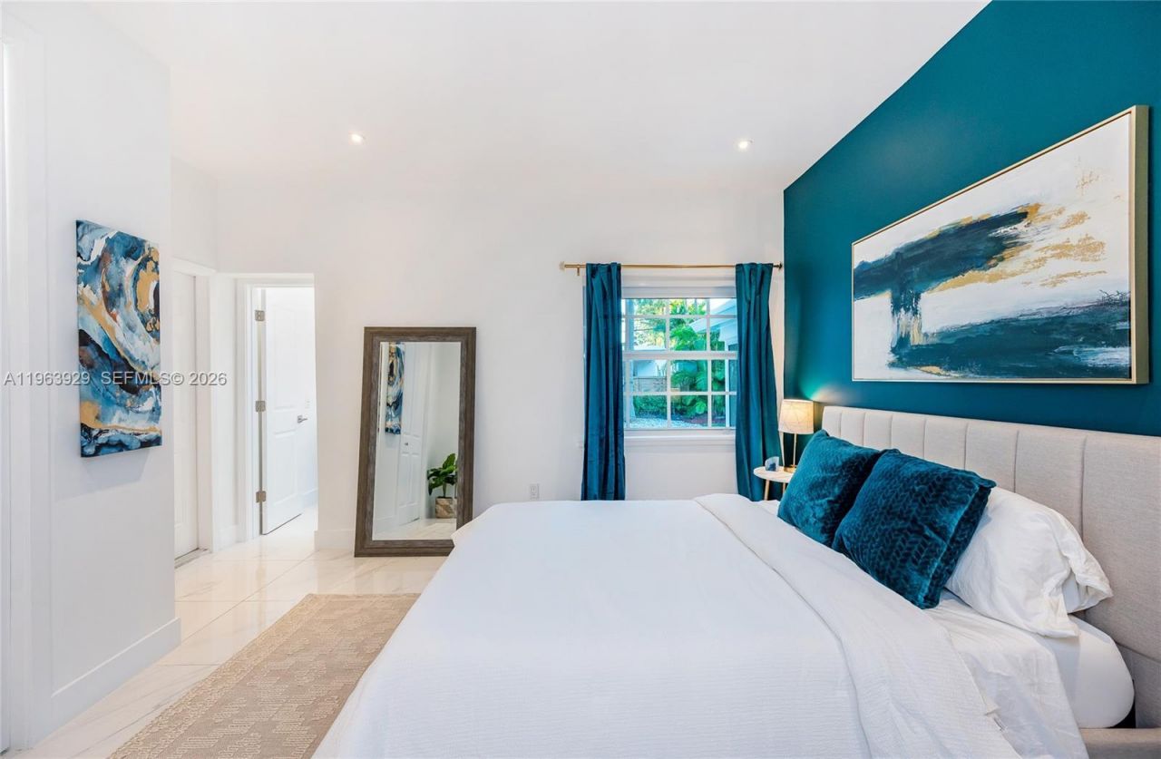 770 NE 77th St, Miami, FL 33138 Photo