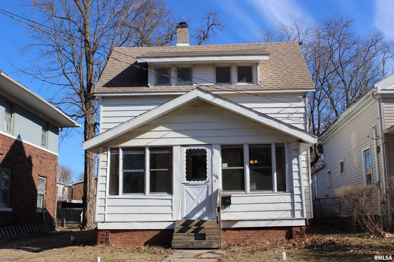491 N Cedar Street, Galesburg, IL 61401 Main Photo