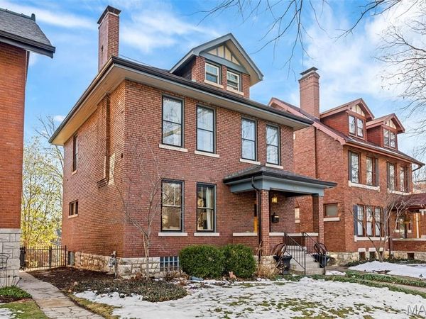 7144 Waterman Avenue, University City, MO 63130