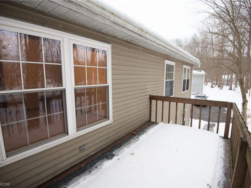1327 Fox Run Drive, Youngstown, OH 44512 Photo 27