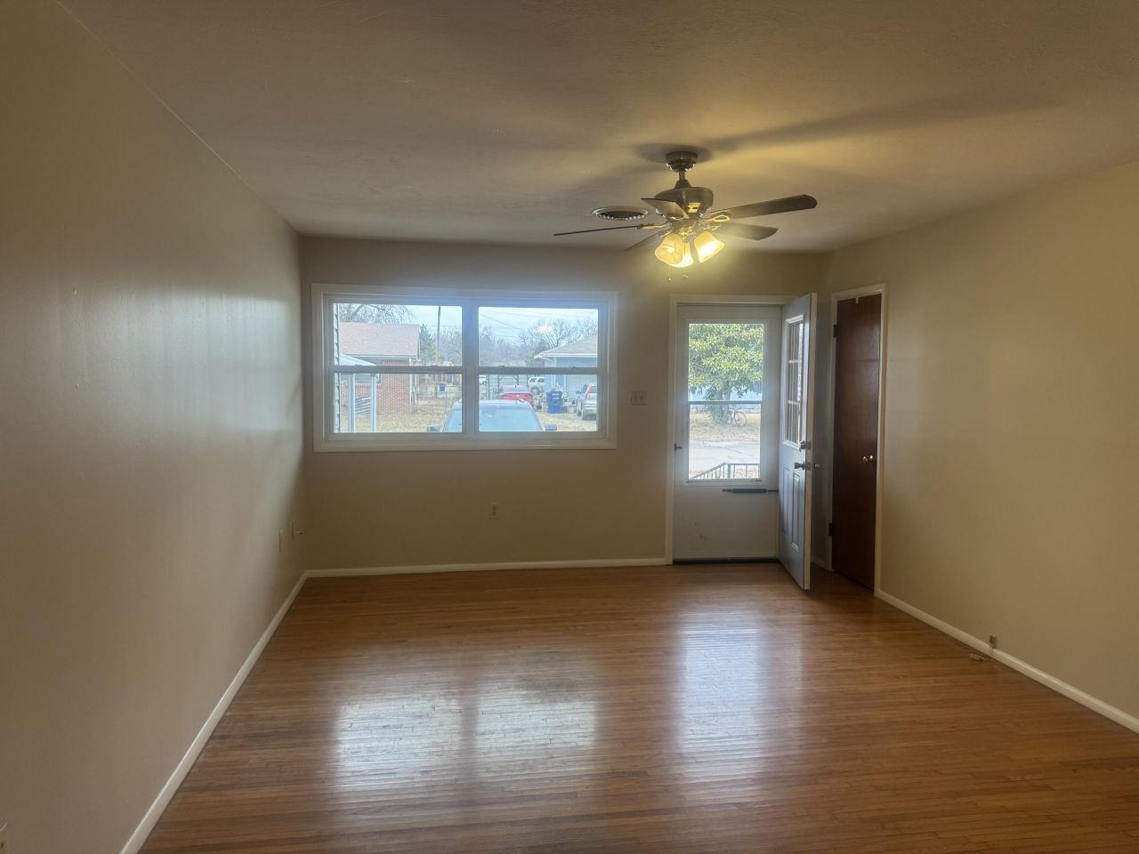 215 Sunset Drive , Vinita, OK 74301 Main Photo