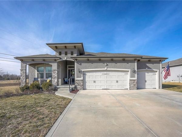 19004 Mahaffie Street, Spring Hill, KS 66083