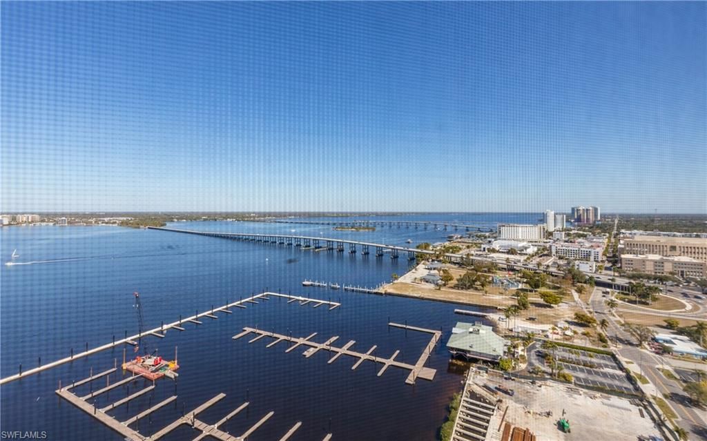 2090 W First St, Unit J2510, Fort Myers, FL 33901 Photo