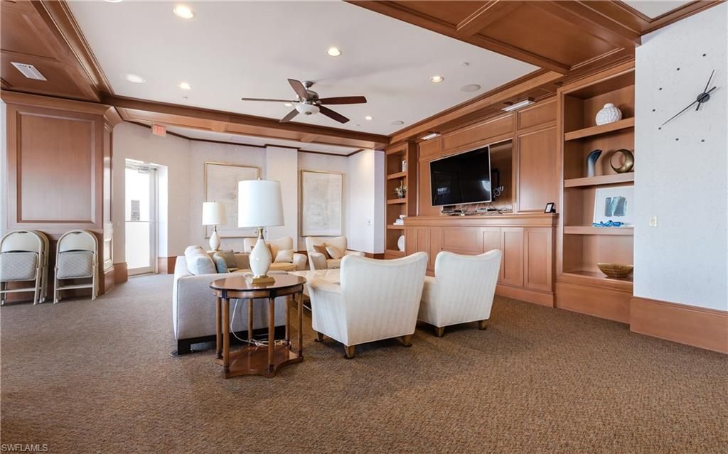 2090 W First St, Unit J2510, Fort Myers, FL 33901 Photo