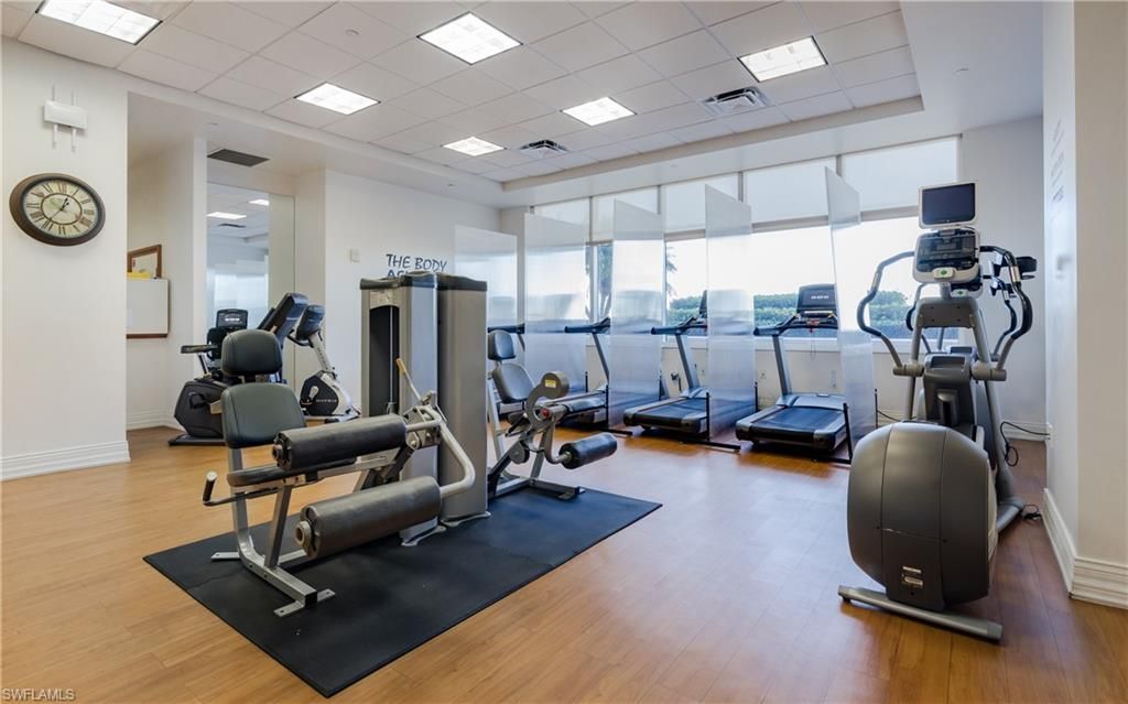 2090 W First St, Unit J2510, Fort Myers, FL 33901 Photo