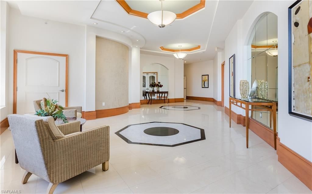 2090 W First St, Unit J2510, Fort Myers, FL 33901 Photo