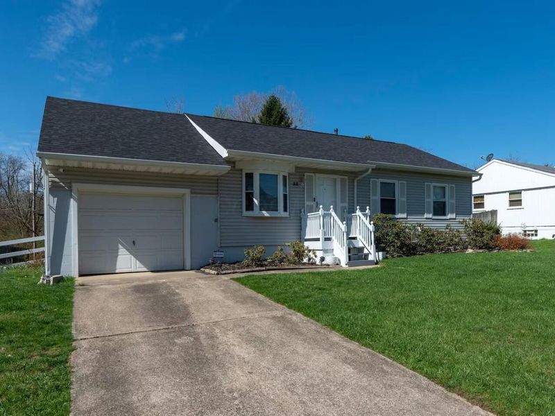 33 Westview Drive, Johnstown, OH 43031 Photo 2