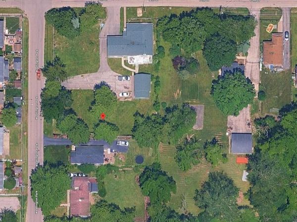 1213 Washington Park, Waukegan, IL 60085