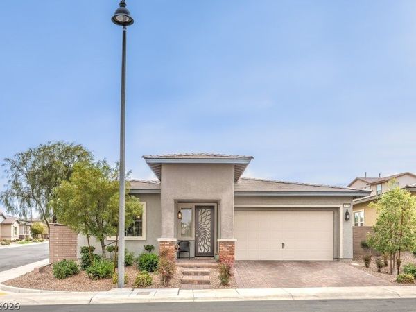 676 Otter Brook Street , Henderson, NV 89011