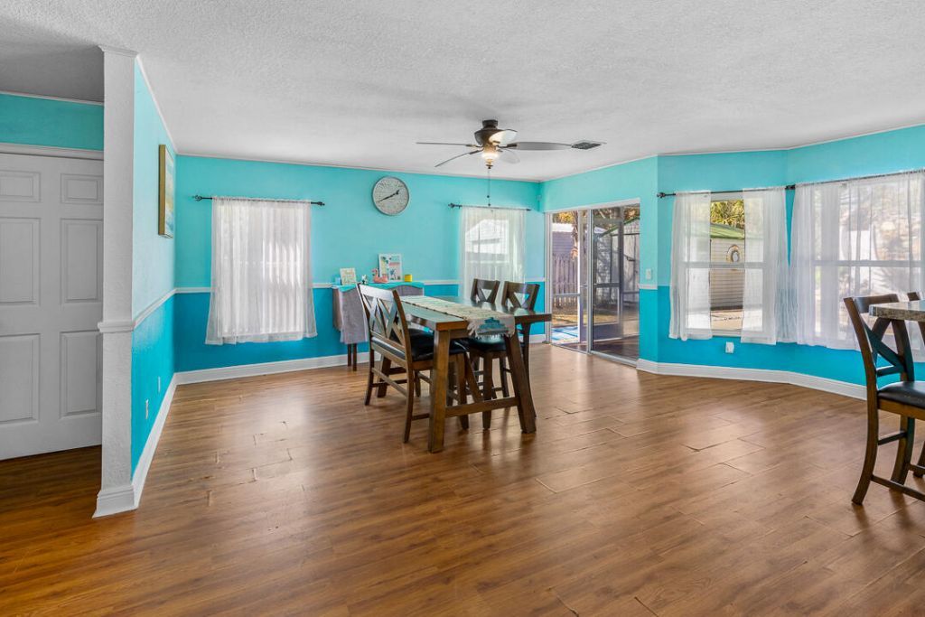 677 NW Marion Avenue, Port Saint Lucie, FL 34983 Photo