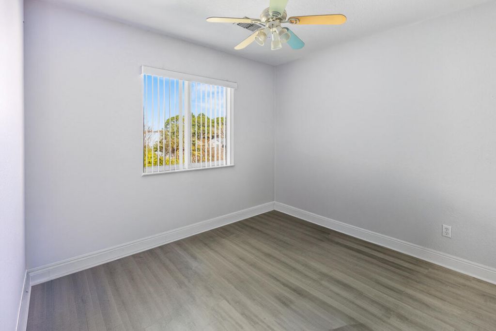 677 NW Marion Avenue, Port Saint Lucie, FL 34983 Photo