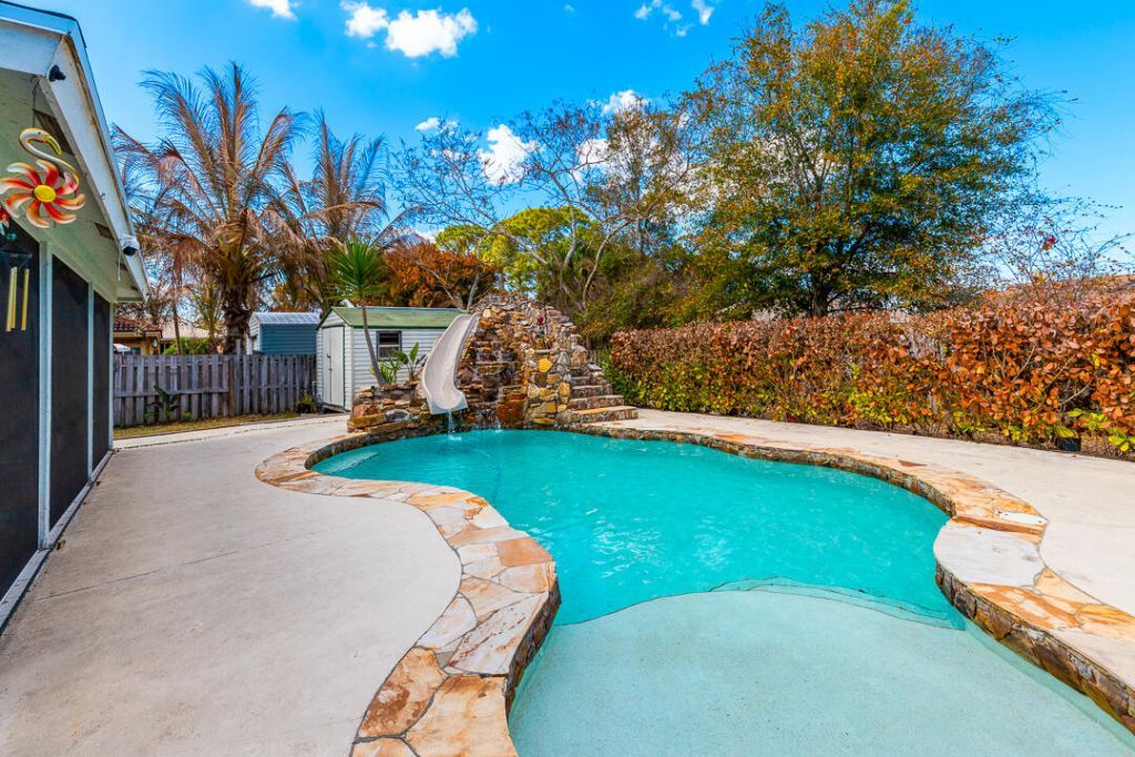 677 NW Marion Avenue, Port Saint Lucie, FL 34983 Photo