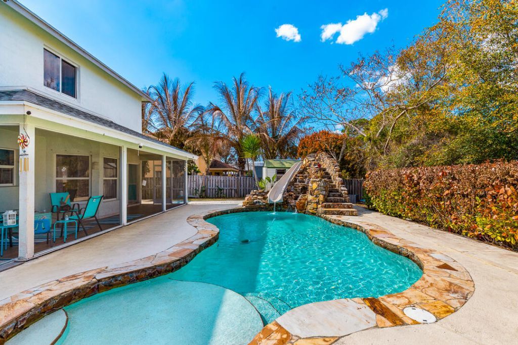 677 NW Marion Avenue, Port Saint Lucie, FL 34983 Photo