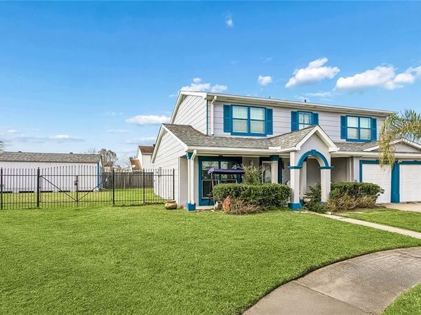 3884 CHINKAPIN Street, Harvey, LA 70058