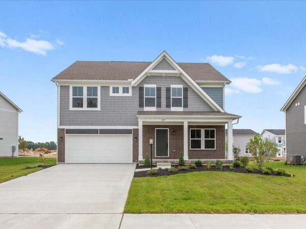 8237 Sycamore Hollow Drive, Pickerington, OH 43147