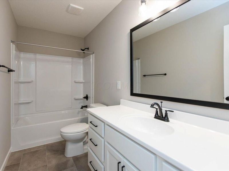 8237 Sycamore Hollow Drive, Pickerington, OH 43147 Photo 34
