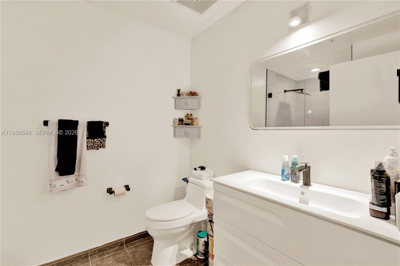 3449 NE 1st Ave, Unit 110, Miami, FL 33137 Photo