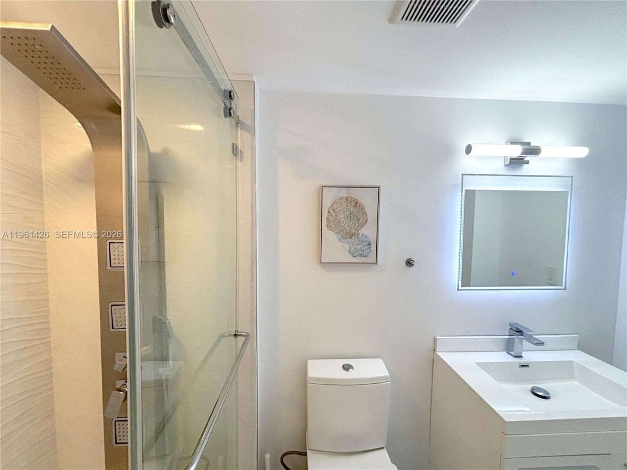 20301 W Country Club Dr , Unit 1422, Aventura, FL 33180 Photo