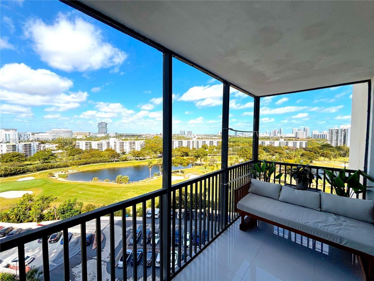 20301 W Country Club Dr , Unit 1422, Aventura, FL 33180 Photo