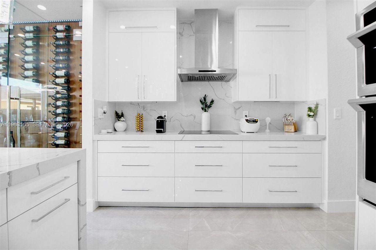 15967 SW 141st St , Miami, FL 33196 Photo