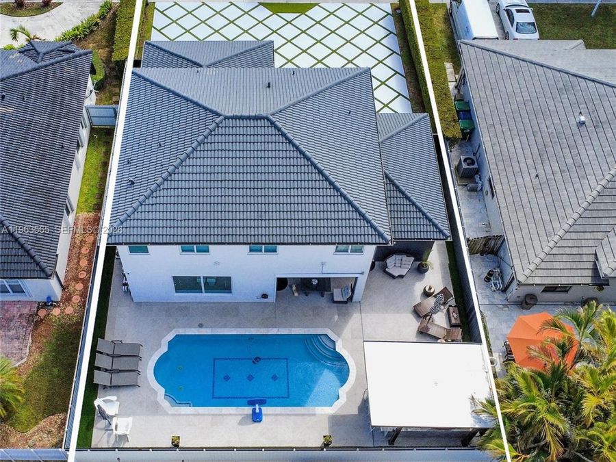Property Image 5