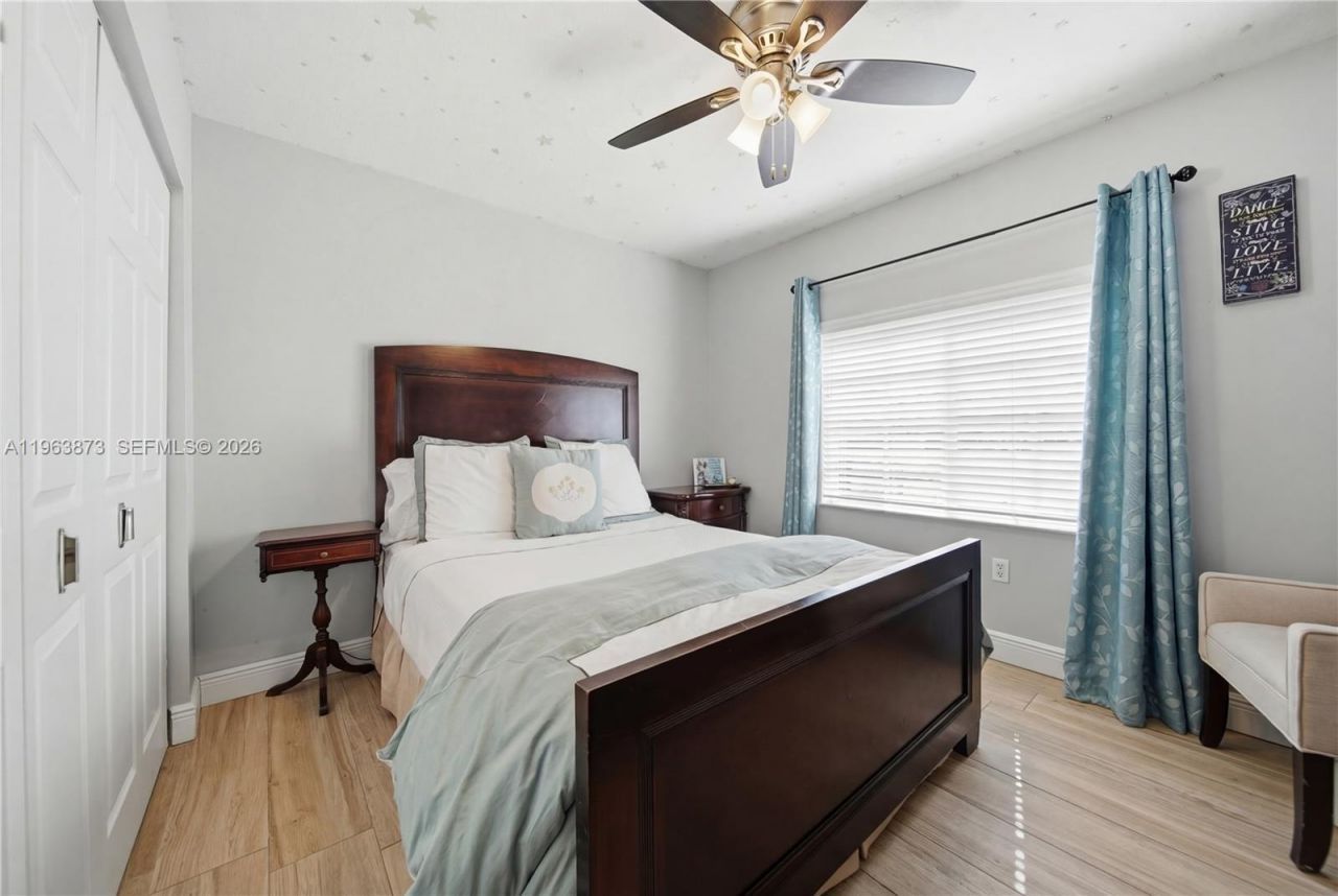 9071 SW 208th Ter, Cutler Bay, FL 33189 Photo