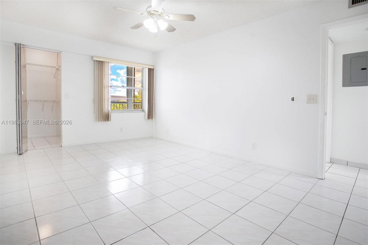 1301 SW 135th Ter , Unit 413J, Pembroke Pines, FL 33027 Photo