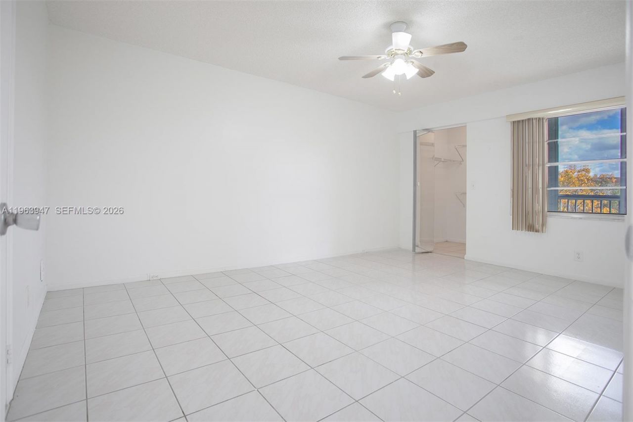 1301 SW 135th Ter , Unit 413J, Pembroke Pines, FL 33027 Photo