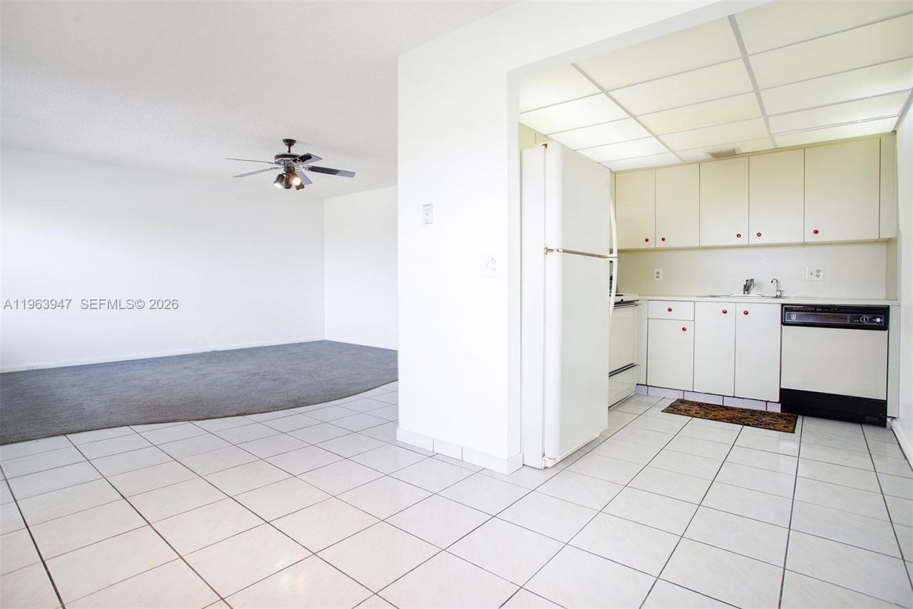 1301 SW 135th Ter , Unit 413J, Pembroke Pines, FL 33027 Photo